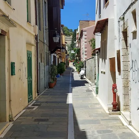 Old Town - Fortezza Nest Apartment *